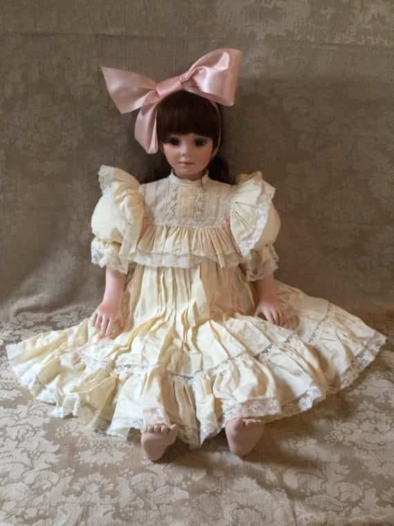 gadco-martina-porcelain-doll-by-rotraut-schrott-limited-edition
