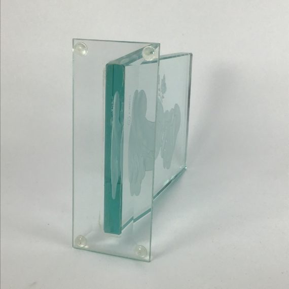 shy-dopey-walt-disney-laser-etched-glass-art-sculpture