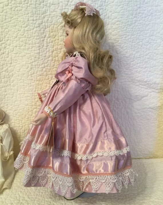 thema-resch-porcelain-doll-fiona-limited-edition