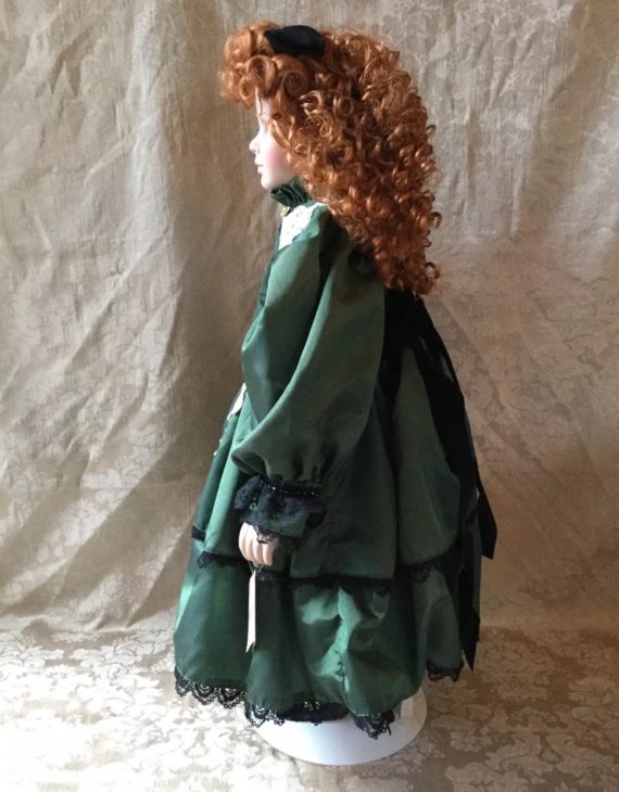 thelma-resch-limited-edition-porcelain-doll-courtney