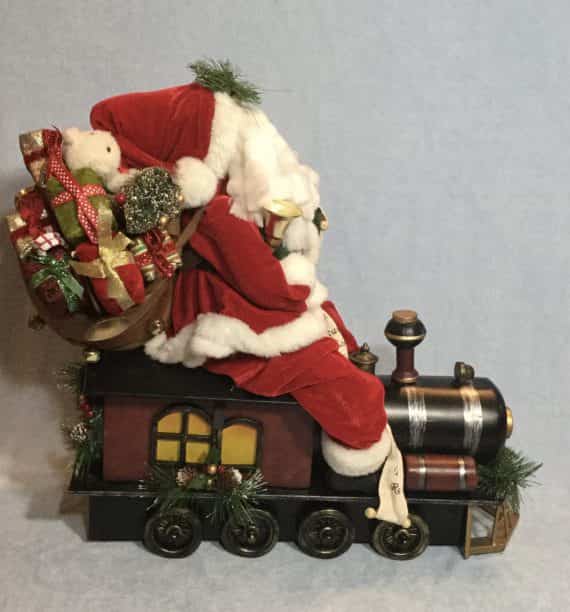 santa-riding-a-metal-rolling-train-22-santa-express