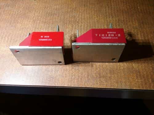 lot-of-2-general-electric-ge-metal-oxide-varistor-mov-250-1310-v250hxr1310-b4