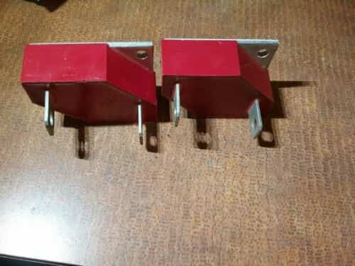 lot-of-2-general-electric-ge-metal-oxide-varistor-mov-250-1310-v250hxr1310-b4
