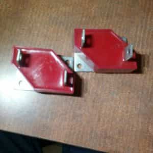 LOT OF 2 GENERAL ELECTRIC GE METAL OXIDE VARISTOR MOV-250-1310 , V250HXR1310, b4