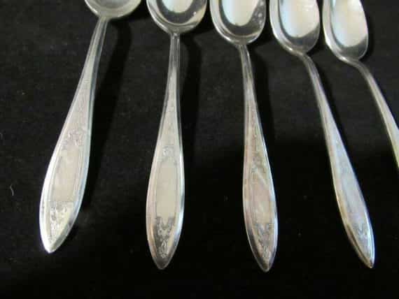 teaspoon-debutante-grandeur-princess-silverplate-1934-wm-a-rogers-1965