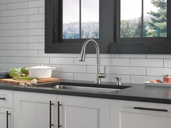 delta-19826z-spsd-dst-greydon-single-handle-pull-down-kitchen-faucet-with-soap-dispenser-and-shieldspraytechnology-in-spotshield-stainless