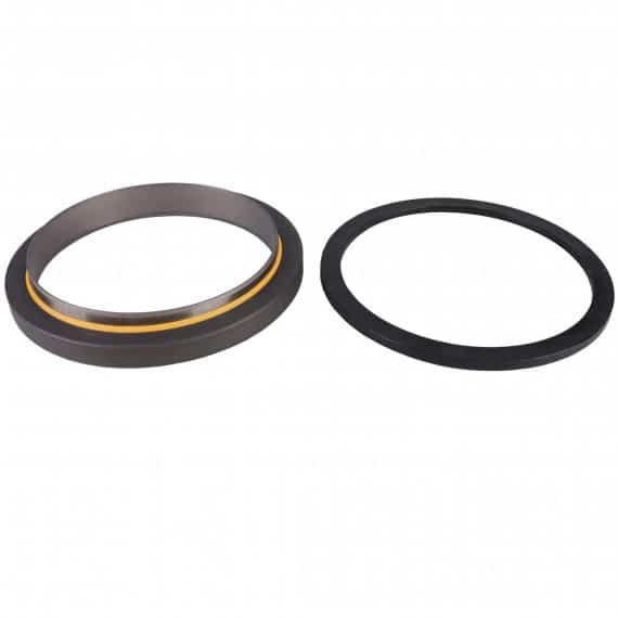 Case IH Combine Rear Crankshaft Seal & Sleeve – HCRP1809964C92