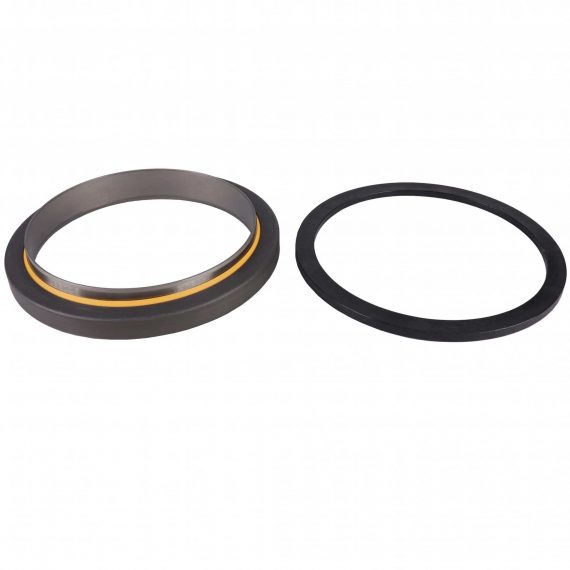 International Backhoe Rear Crankshaft Seal & Sleeve – HCRP1809964C92