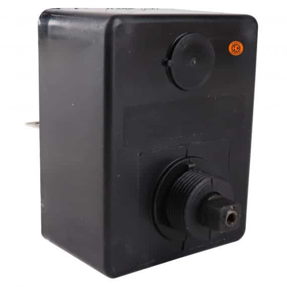 International Combine Flasher Control Switch – 8302311