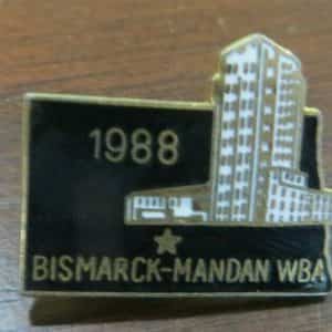 1988 DATE BISMARK-MANDAN WBA WOMEN’S BOWLING ASSOCIATION SOUVENIR TOURNAMENT PIN