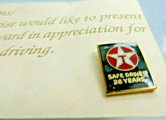 26-years-texaco-gas-oil-semi-driver-safe-driving-award-lapel-pin-gold-filled