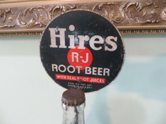 hires-r-j-root-beer-with-real-root-juices-26-oz-bottle-holder-wall-mount-sign