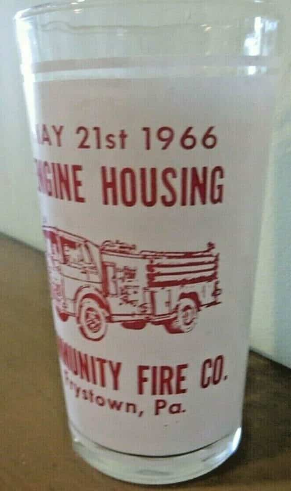 frystown-pa-engine-housing-1966-community-fire-co-fire-dept-fire-truck-glass