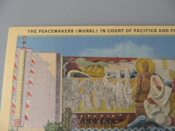 california-worlds-fair-on-san-fransco-baypeacemakers-mural-1939-postcard