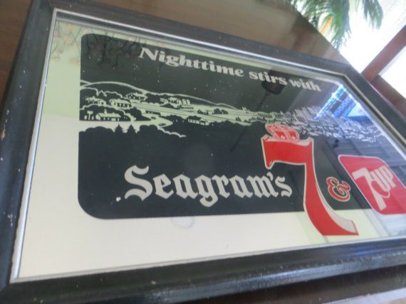 nighttime-stirs-with-seagrams-7-7-up-reverse-glass-advertising-mirror-sign