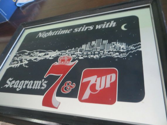 nighttime-stirs-with-seagrams-7-7-up-reverse-glass-advertising-mirror-sign