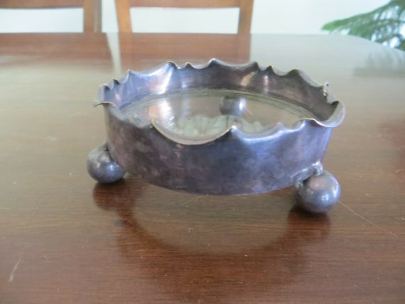 silverplated-footed-wine-bottle-coaster-holder-beautiful-victorian