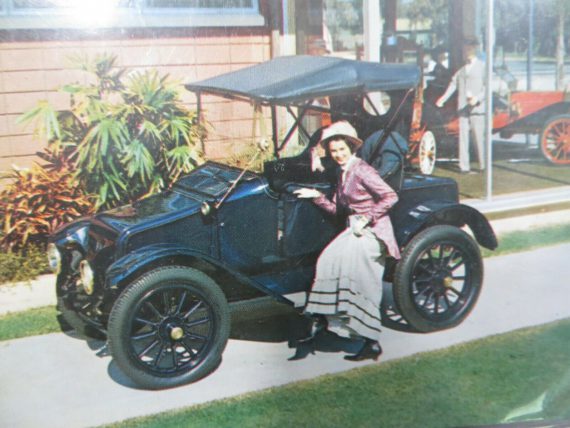 1913-oakland-touring-car-carriage-cavalcade-silver-springs-florida-post-card