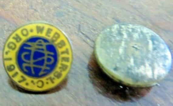 webster-s-l-c-org-1917-enameled-screw-on-brass-pin