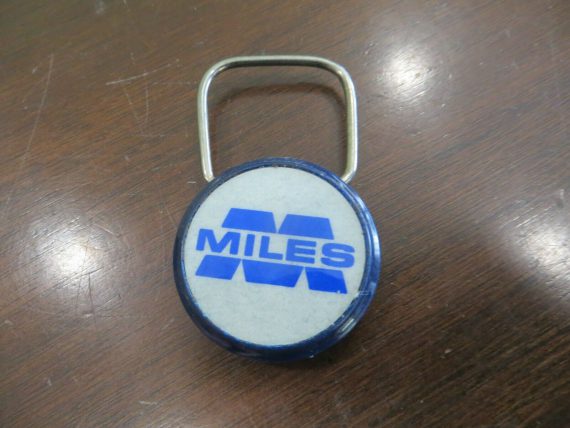 miles-biotech-products-division-vintage-pull-apart-company-key-chain