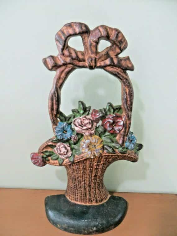 hand-painted-hubley-cast-iron-antique-easter-basket-of-flowers-doorstops-heavy