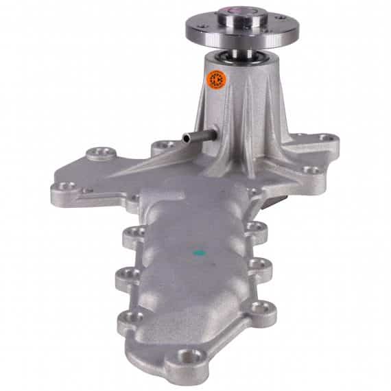 bobcat-loader-water-pump-w-hub-new-k15521-73033
