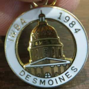 DESMOINES IOWA I.W.B.A.1984 Iowa Women’s Bowling Assoc.state tournament pendent