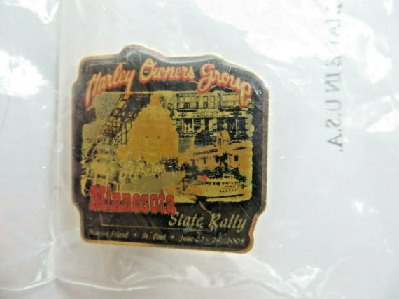 HARLEY OWNERS GROUP, RUMBLE IN THE VALLEY, MANKATO MN,2000 DATED SOUVENIR PIN