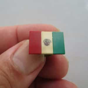 RED-WHITE-GREEN-COUNTRY MINI  CANADIAN SOUVENIER LAPEL HAT PIN