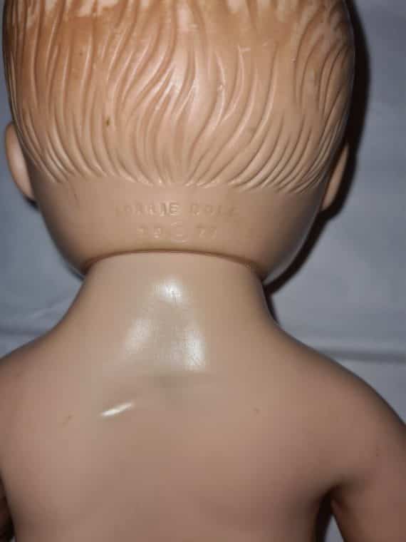 lorrie-doll-1973-molded-hair-painted-blue-eyes-12-5-great-vintage-condition
