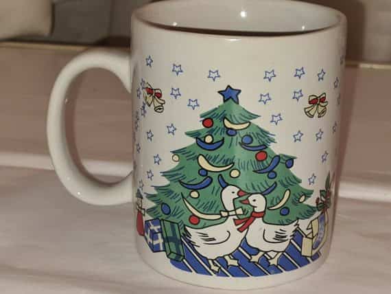 christmas-tree-holiday-coffee-mug-tea-cup-w-ducks-geese
