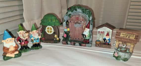 Miniature Dollhouse FAIRY GARDEN 3 Gnomes 3 Doors Wishing Well 7 pc Lot – NEW