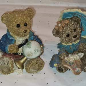 Teddy Bear Resin Figurines Lot of 2 Unmarked