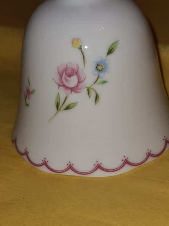 lefton-ceramic-grandmother-bell-flowers-floral-gold-trim-1984-vintage-os1
