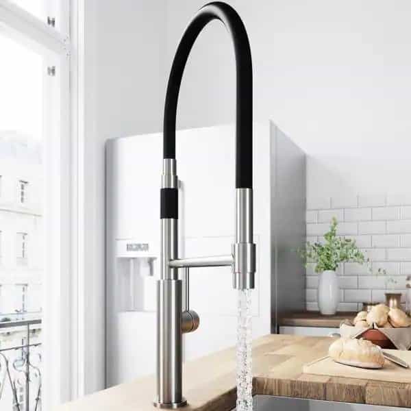 vigo-vg02026st-norwood-single-handle-pull-down-sprayer-kitchen-faucet-in-stainless-steel