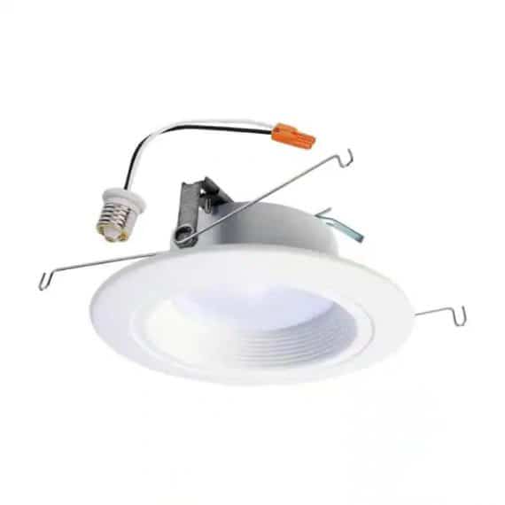 halo-rl56099s1ewhr-rl-5-in-and-6-in-white-integrated-led-recessed-ceiling-light-trim-at-selectable-cct-extra-brightness-940-lumens
