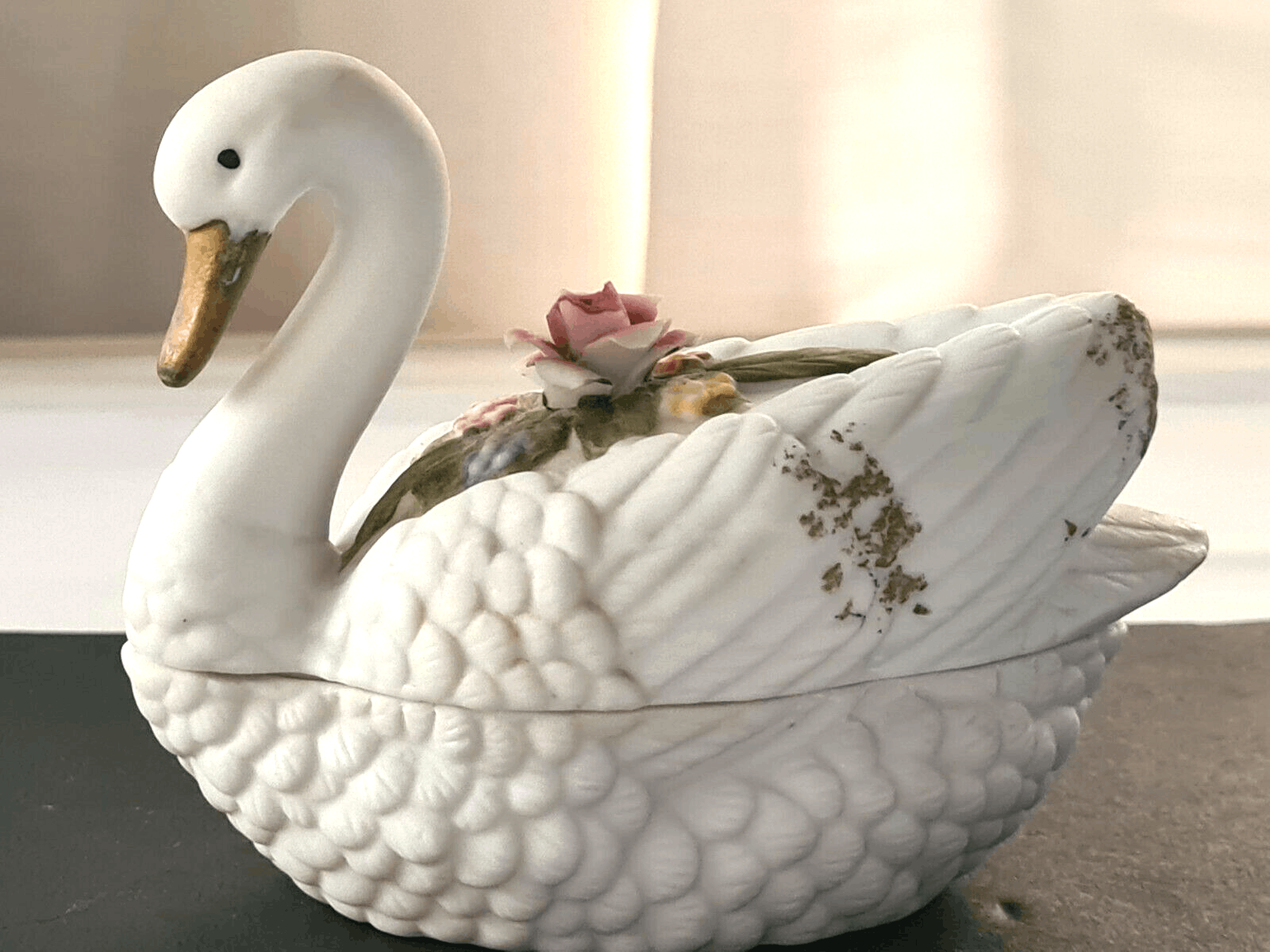 Swan Porcelain Bisque White Trinket Ring Box Rose Unmarked Matte Finish   ORL