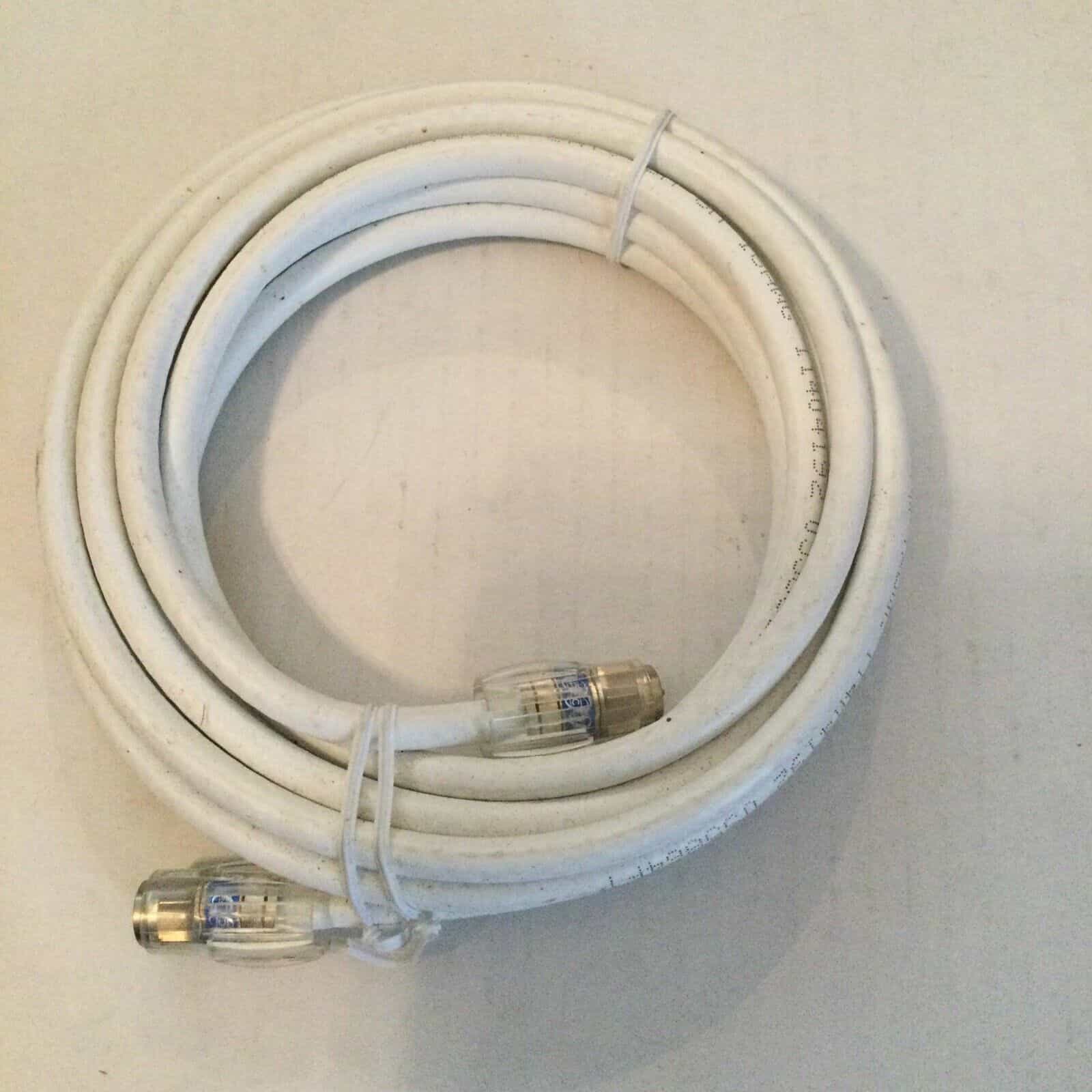 TV Coax cable 6 ft, RG6 with screw on ends for HDTV/satellite/etc NEW