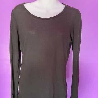 maurices-tees-bundle-of-2-size-medium-black-gray