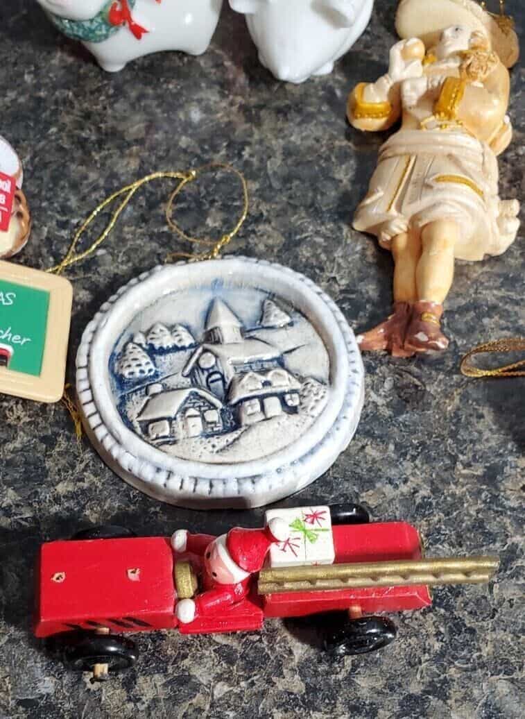 lot-of-christmas-ornaments-some-vintage-11-pieces-incl-hallmark-kurt-adler-etc