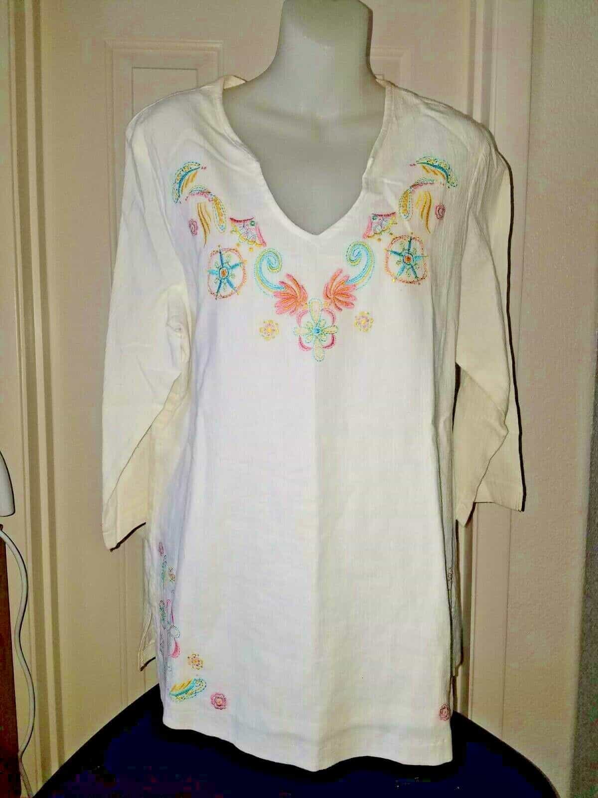 Denim & Co.  White Embroidered Blouse Size Large