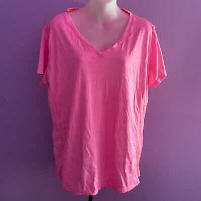 Just Be Sport Short Sleeve V-Neck Neon Pink T-Shirt Size 2XL