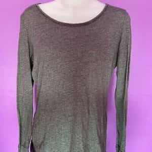 MAURICES Tee’s Bundle of 2 Size Medium Black/Gray