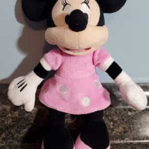 Minnie Mouse Stuffed Doll 9″ pink dress, pre-owned in good condition!