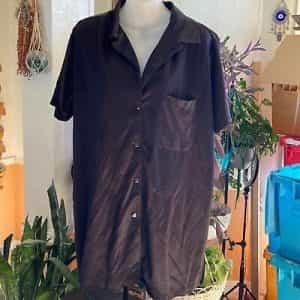 Only Necessities Short Sleeve Black Button Down Blouse Size Medium