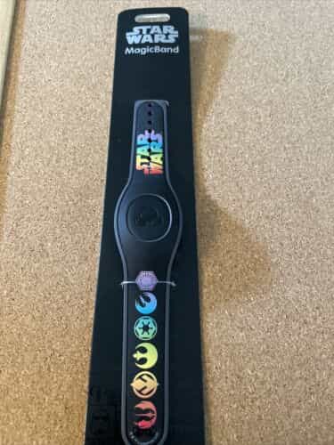 2022 DISNEY PARKS STAR WARS Rainbow Pride Collection Magicband BLACK
