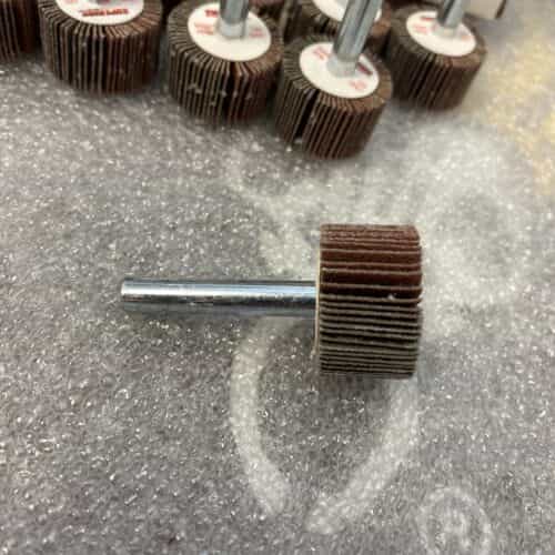 lot-of-10-superior-10103-flap-wheel-mounted-1-x-5-8-x-1-4-p120-ao