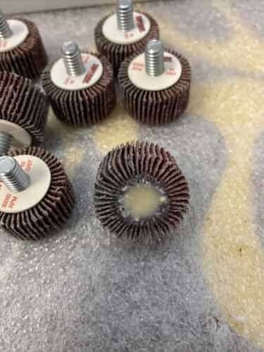 box-of-10-superior-21039-flap-wheel-mandrel-1-x-5-8-x-1-4-20-aluminum-oxide-p60