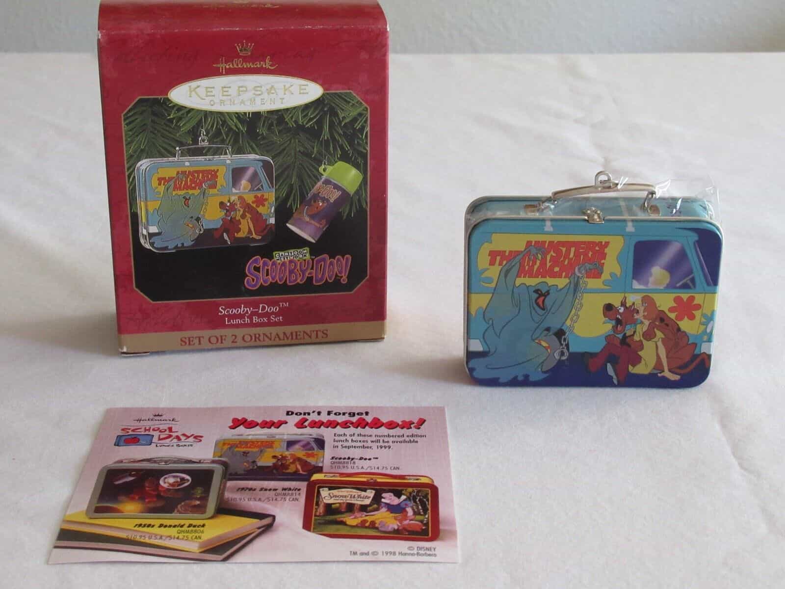Vintage 1999 Scooby-Doo Tin Lunch Box 2 Piece Hallmark Keepsake Ornament Boxed