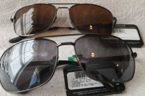 Foster Grant Aviator Tinted Sunglasses A40